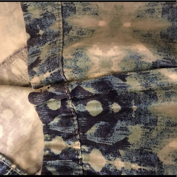 H&M Pattern Slacks - Picture 5 of 6